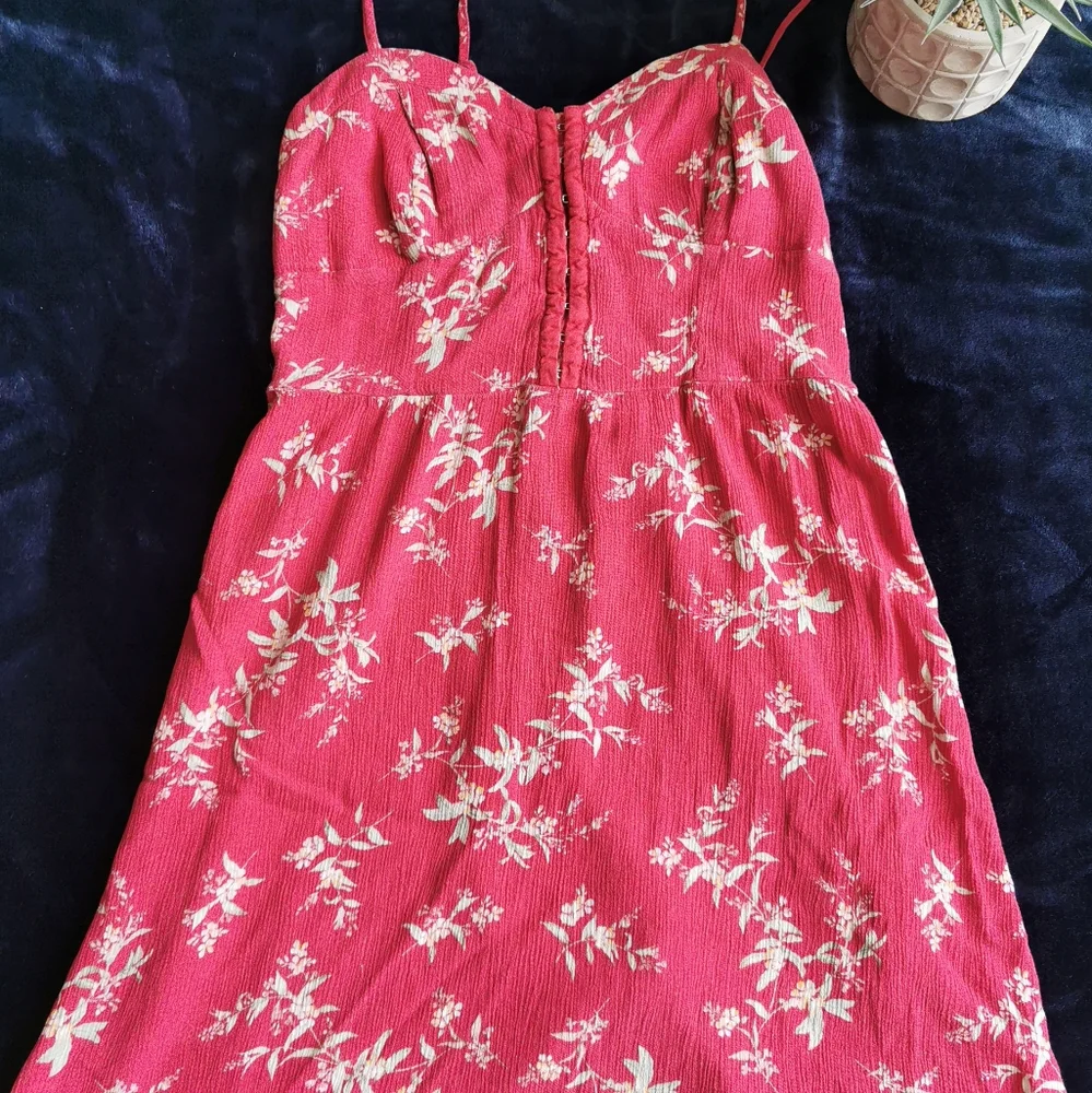 American eagle outfitter Floral sun dress size small! - Picture 1 of 3